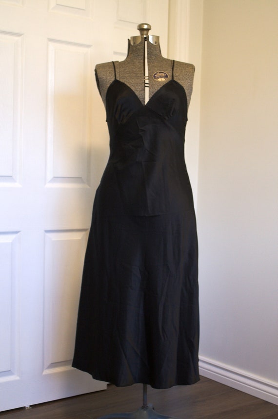 1970s long maxi black satin nightgown with plungi… - image 1