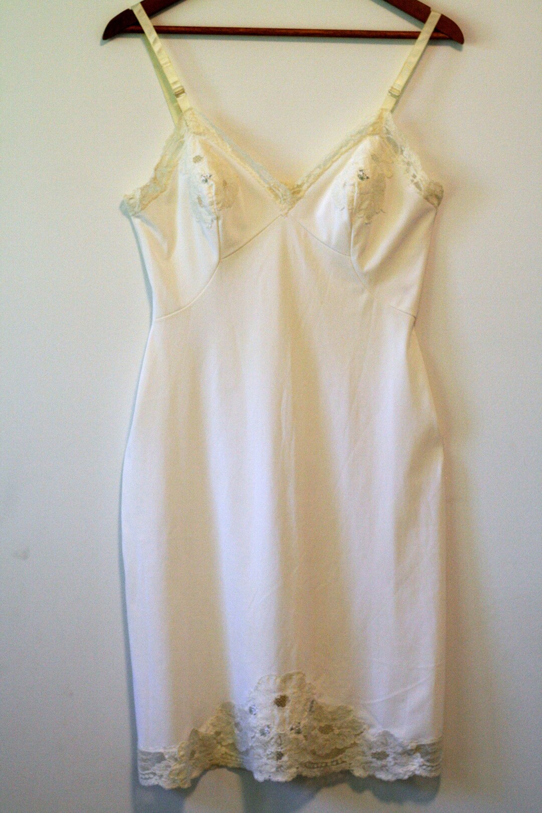 50's White Scalloped Lace Nylon Slip by Shadowline main image 0
