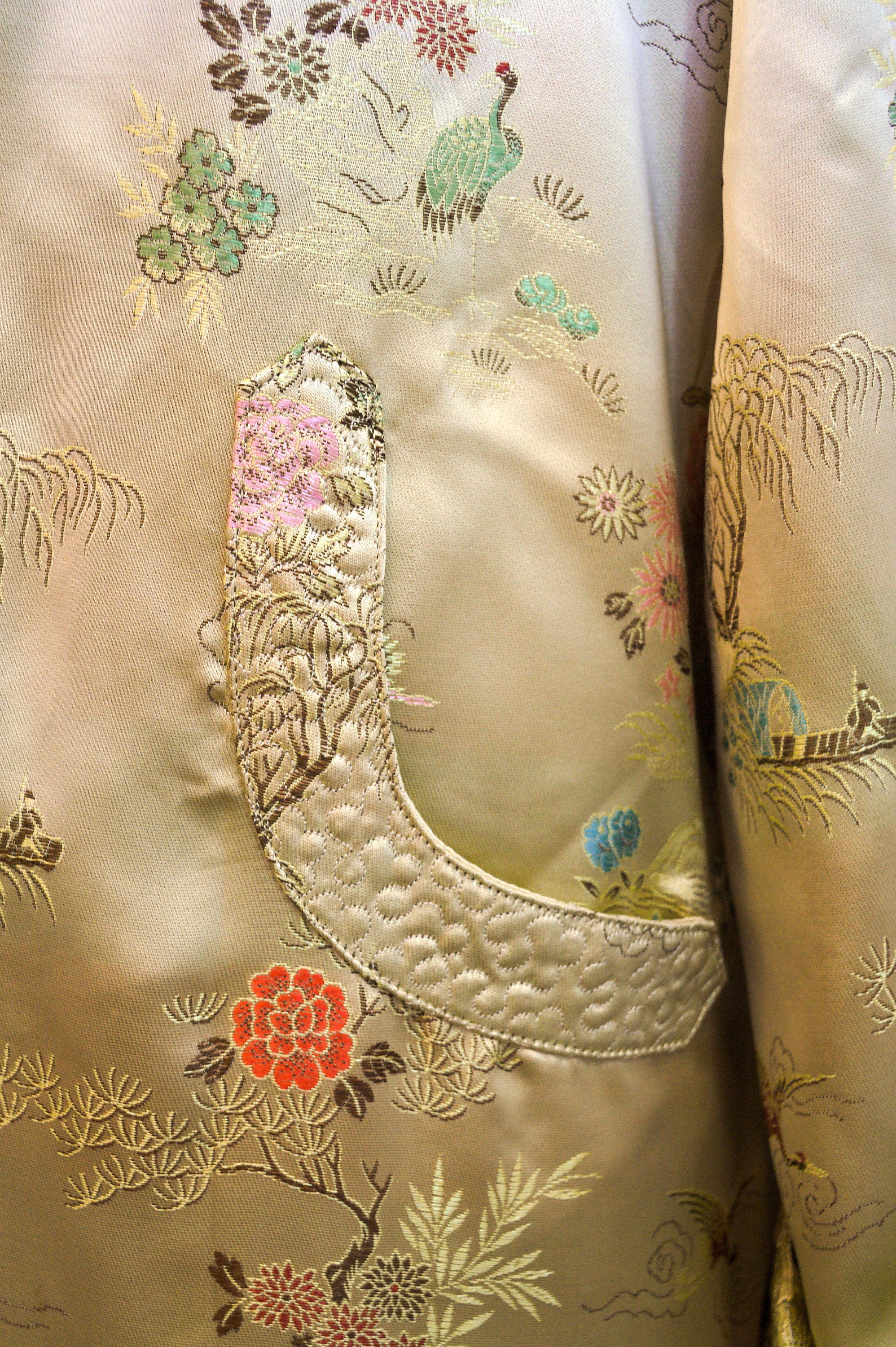 1940s-golden-brocade-silk-satin-chinese-dressing-gown-robe-house