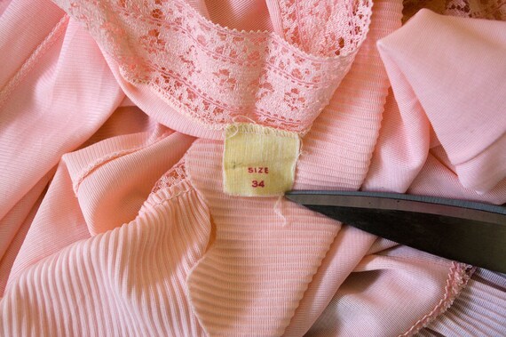 1950s pink nylon lace full dress slip crystal  pl… - image 8