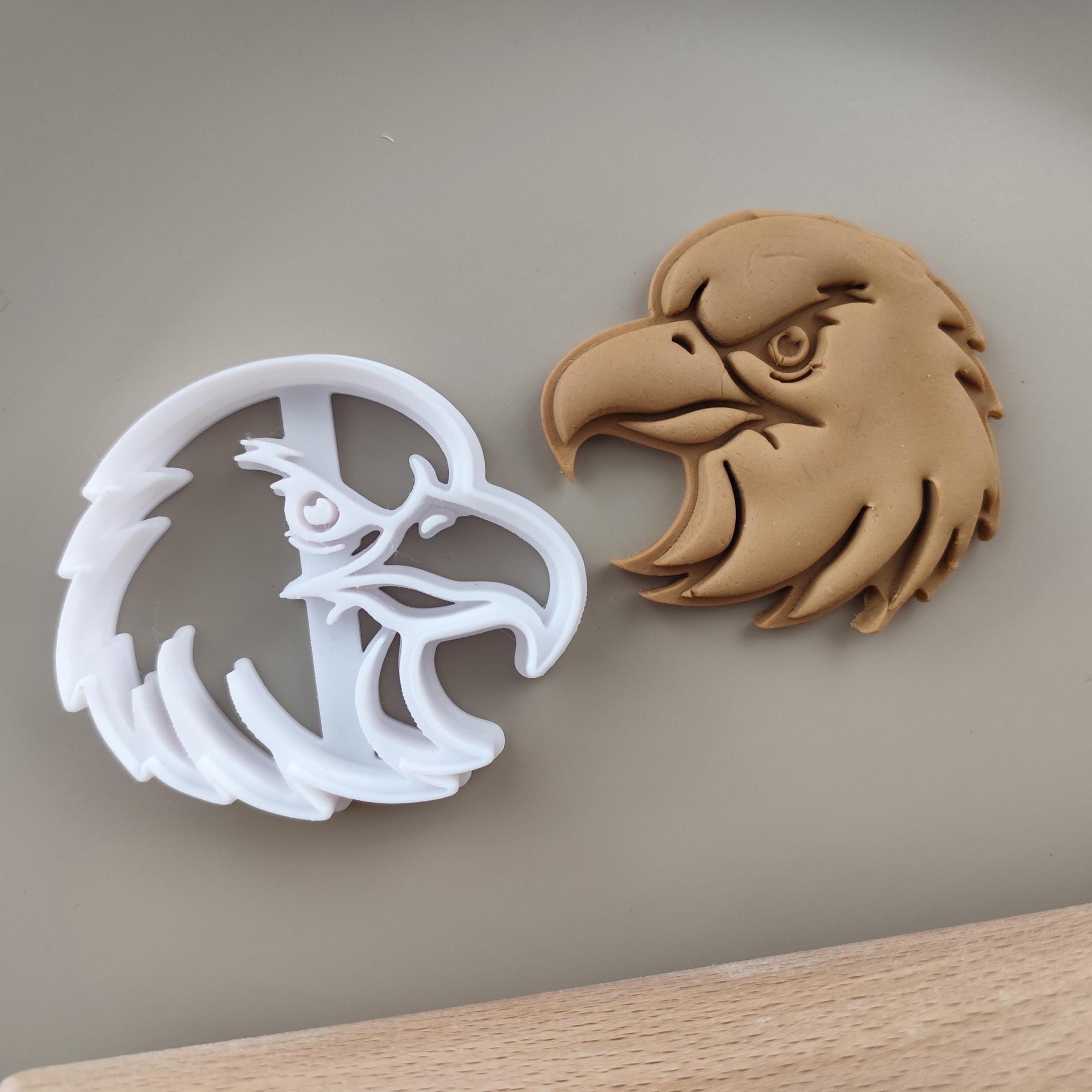 Eagle Cookie Cutter: Wildlife Patriotic Baking & Clay Mold