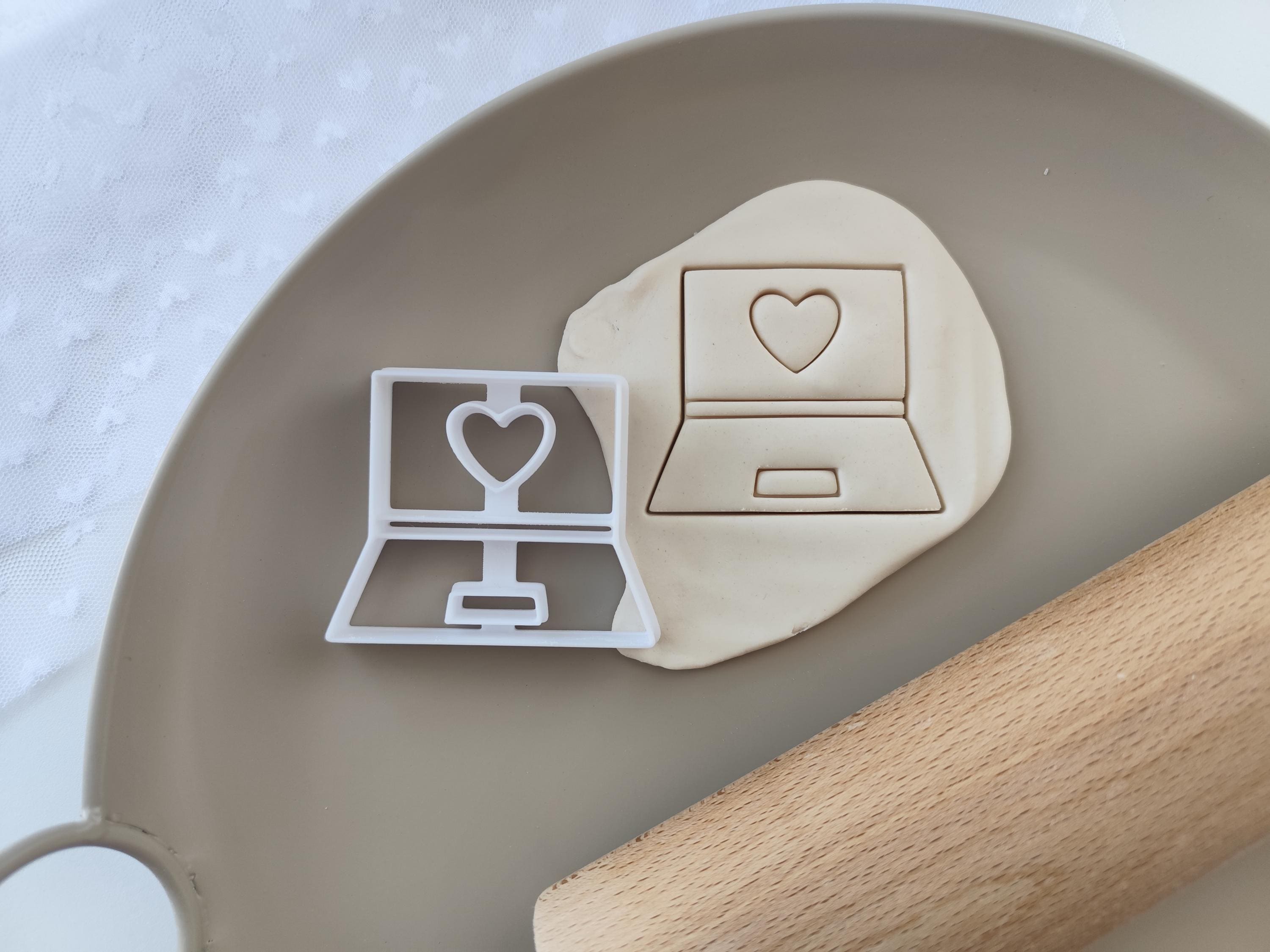 Laptop Heart Cookie Cutter: Tech Valentine Baking Tool