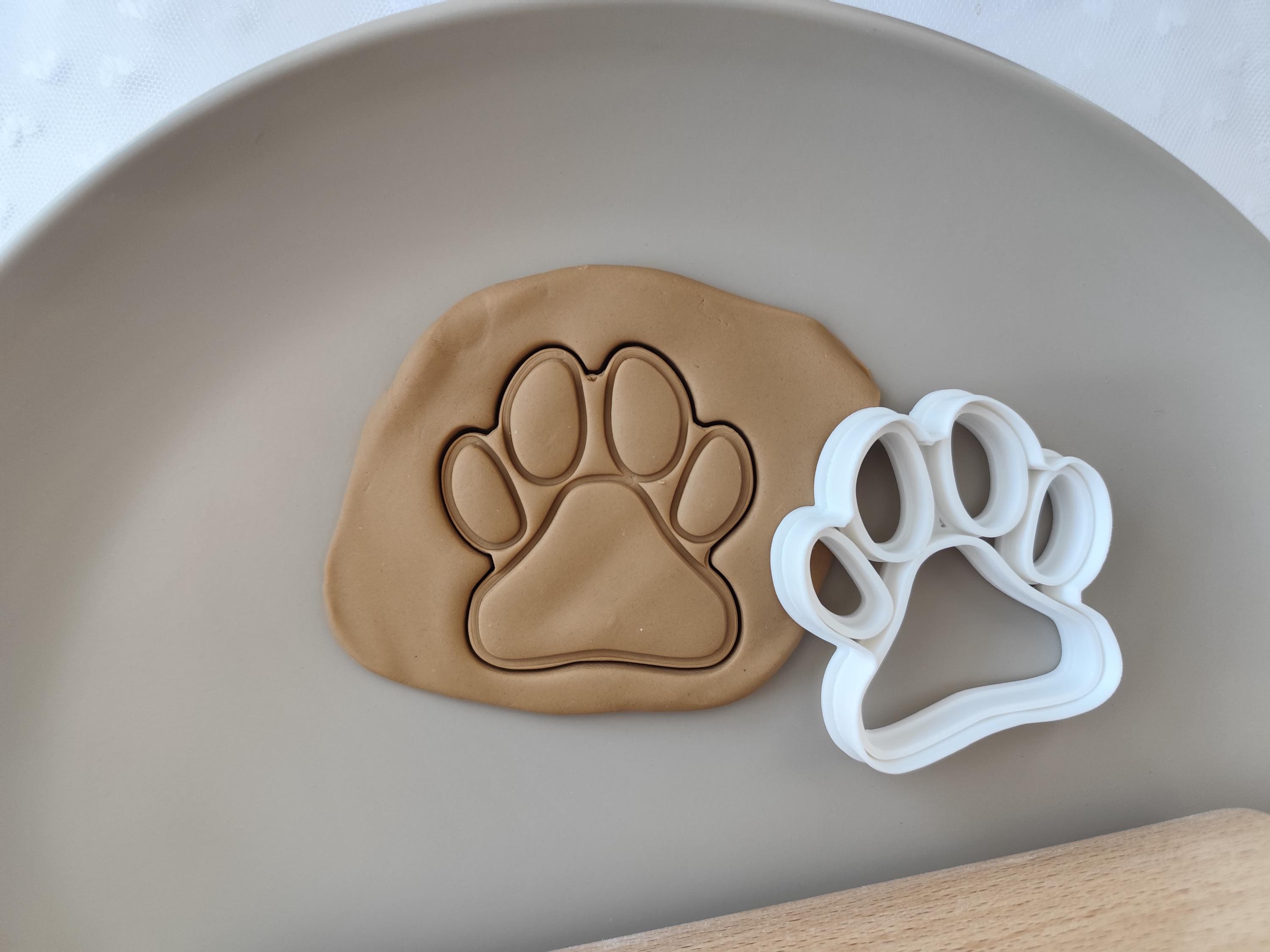 Paw Print Cookie Cutter: Pet Treat Baking & Clay Mold