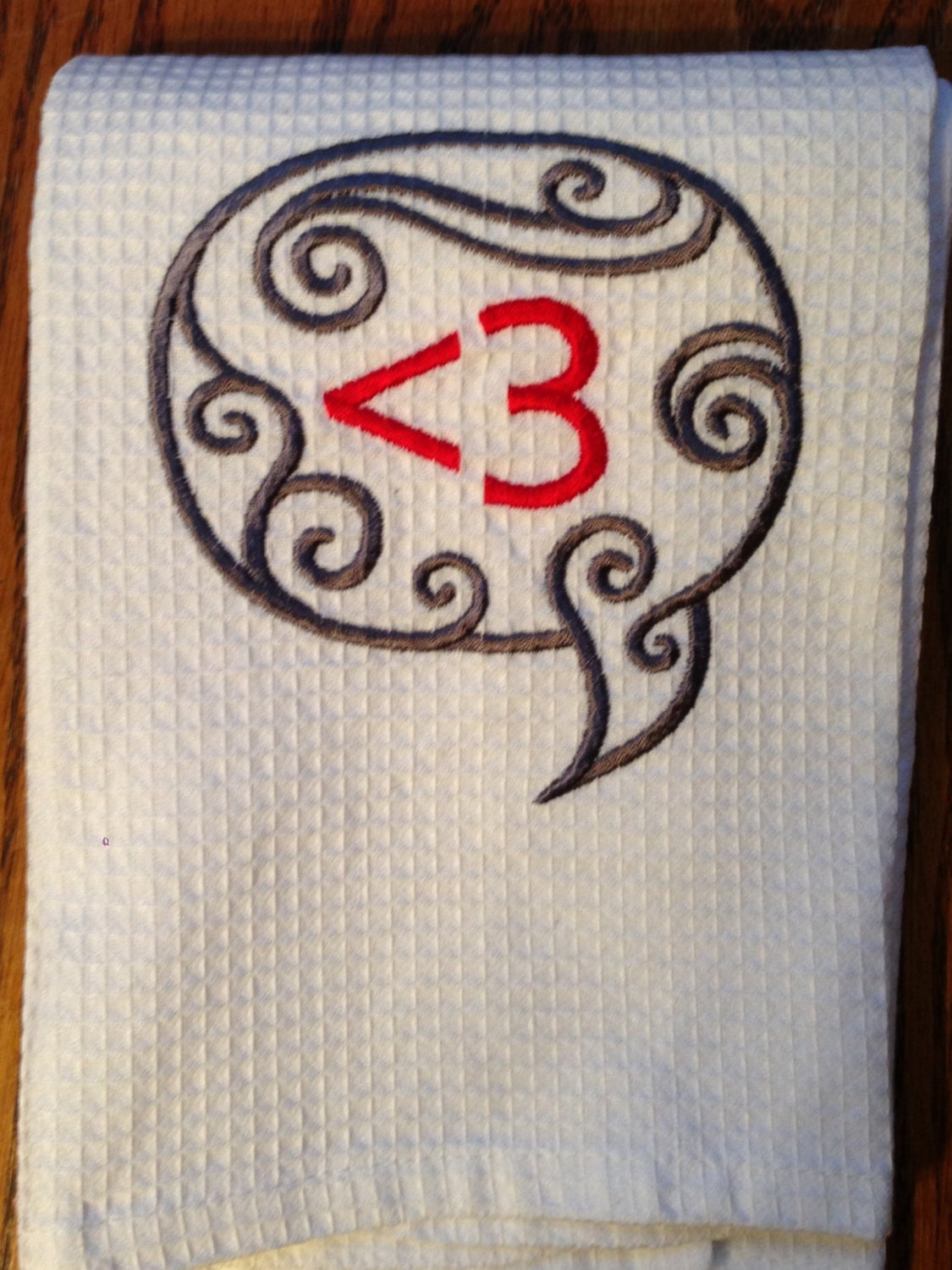 Menos de tres Toalla de cocina | Etsy