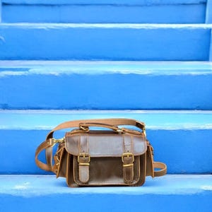 Sac en cuir, sac vintage, classique, sac cartable en cuir, fabriqué en Grèce, sac en cuir fait main, bandoulière, sac baril, sac photo vintage, bandoulière