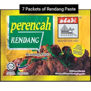Pasta de rendang de frango da Malásia, ingrediente de especiarias pronto para uso indonésio, cozinha saborosa asiática tradicional, misturas de pacotes de pratos de carne bovina
