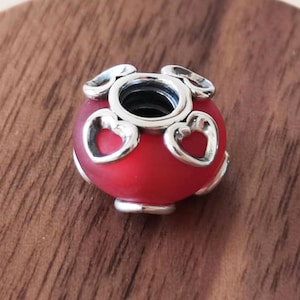 Frosted Red Murano Glass Bead 925 Silver Cut-out Love Hearts Hole Charm Fits European Bracelets and Necklaces Valentine’s Day Gift