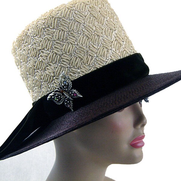 Vintage 70s Straw Hat with Butterfly Rhinestone Pin Brown and Cream