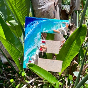 Letra de playa personalizada para pared / Decoración inicial con monograma / Arte de surf / Vida costera en el hogar de la playa / Escena de playa de resina / Estilo inspirado en el océano