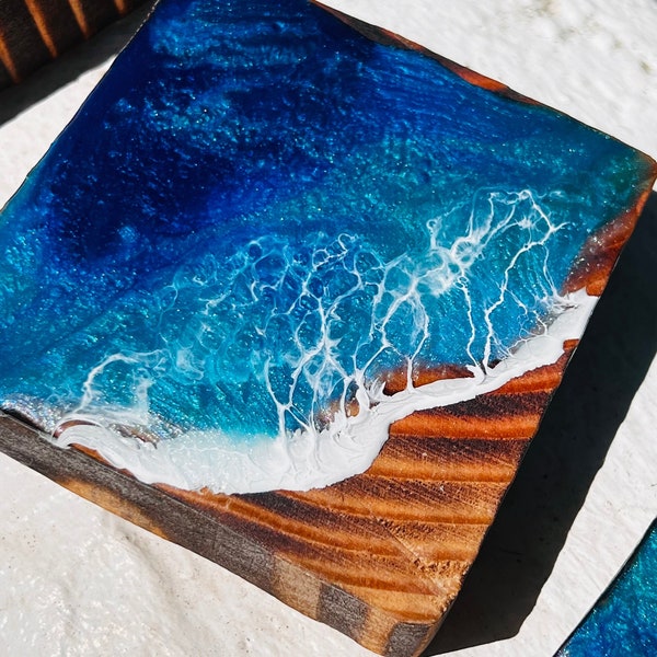 Resin ocean wave painted coaster, mini painting, trivet or spoon rest. Beautiful wood makes colors pop!  Listing for 1 painting/coaster.