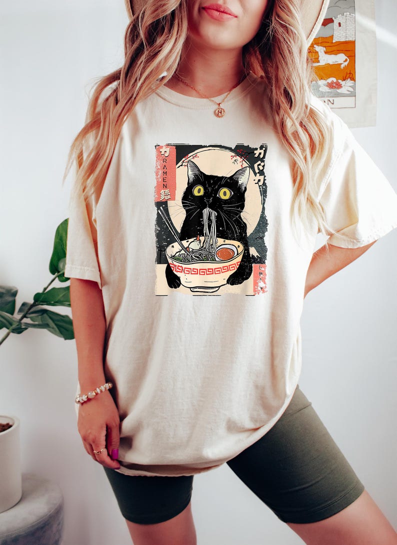 Ramen Cat Shirt, Cute Noodle Cat Sweatshirt, Kawaii Japanese Anime Cat Shirt, Anime Cat T-Shirt, Japanese Tee, Ramen Lover, Cat Lover Gift bild 5