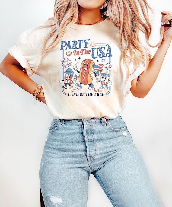 Retro Party in The USA Shirt, Party in The USA T-Shirt, USA Patriotic Tee, 4th of July Party T Shirt, Trendy Celebration Shirt