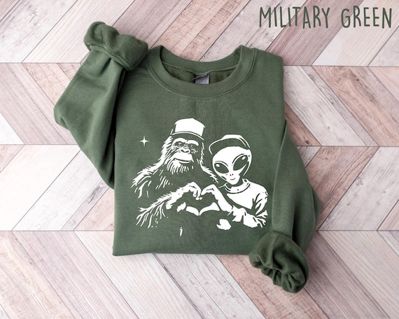 Bigfoot and Alien Shirt, Funny Cryptid Graphic Tee, Supernatural Crewneck Sweatshirt, Sci-Fi Alien Lover Gift Unisex & Kids, Bigfoot Shirt