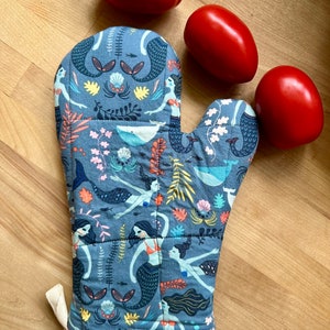 Oven Mitt with Mermaids, Colorful potholder for summer