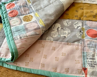 Baby Quilt, Modern Baby Blanket, Patchwork Quilt, Play mat for Baby, Pink and Gray Baby Quilt