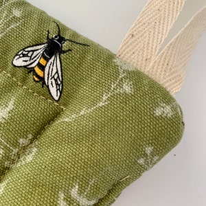 Green Potholder with Honeybees, pretty trivet, bee lover gift image 3