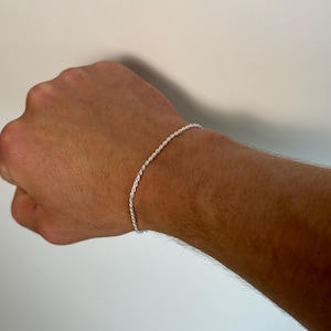 Armband i massivt silver, äkta massivt .925 sterlingsilver med diamantslipat rep, 2 mm i 7”-8”, stämplat .925 Italien, för män och kvinnor