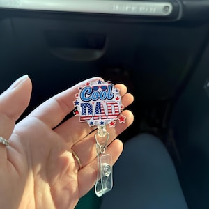 Bobine de badge cool pour papa - Porte-carte d'identité rétractable amusant pour la fête des pères - Cadeau pour les infirmières, les enseignants, les collègues de travail ou les papas fiers de leur fille