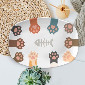 Cute Cat Paw Platter – Fishbone Design Ceramic Tray, Cat Lover Kitchen Decor, Pet Themed Serving Dish for Home or Gift