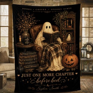 Personalized Ghost Book Lover Fleece Blanket: Custom Gothic Halloween Throw