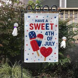 Sweet 4th of July Garden Flag – Patriotic Ice Cream Outdoor Decor, Red White Blue Holiday Yard Flag, Summer Independence Day Banner