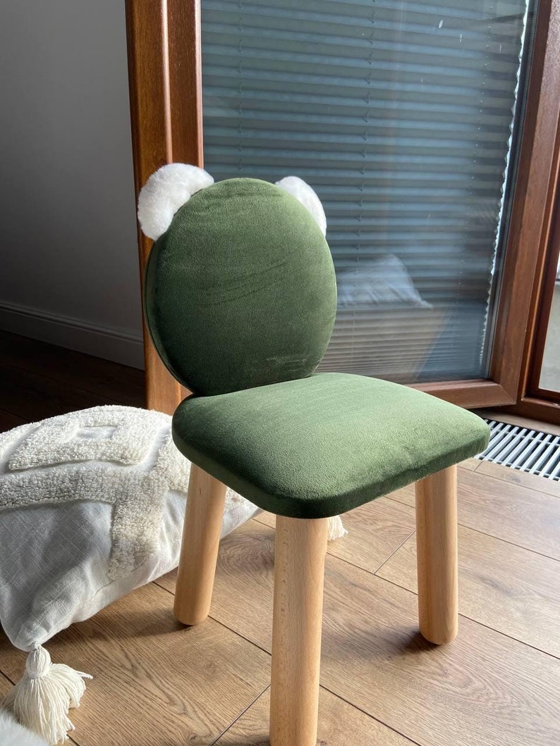 Cozy Bear Chair for Kids Stylish Nursery Room Decor, Baby Sofa, Green