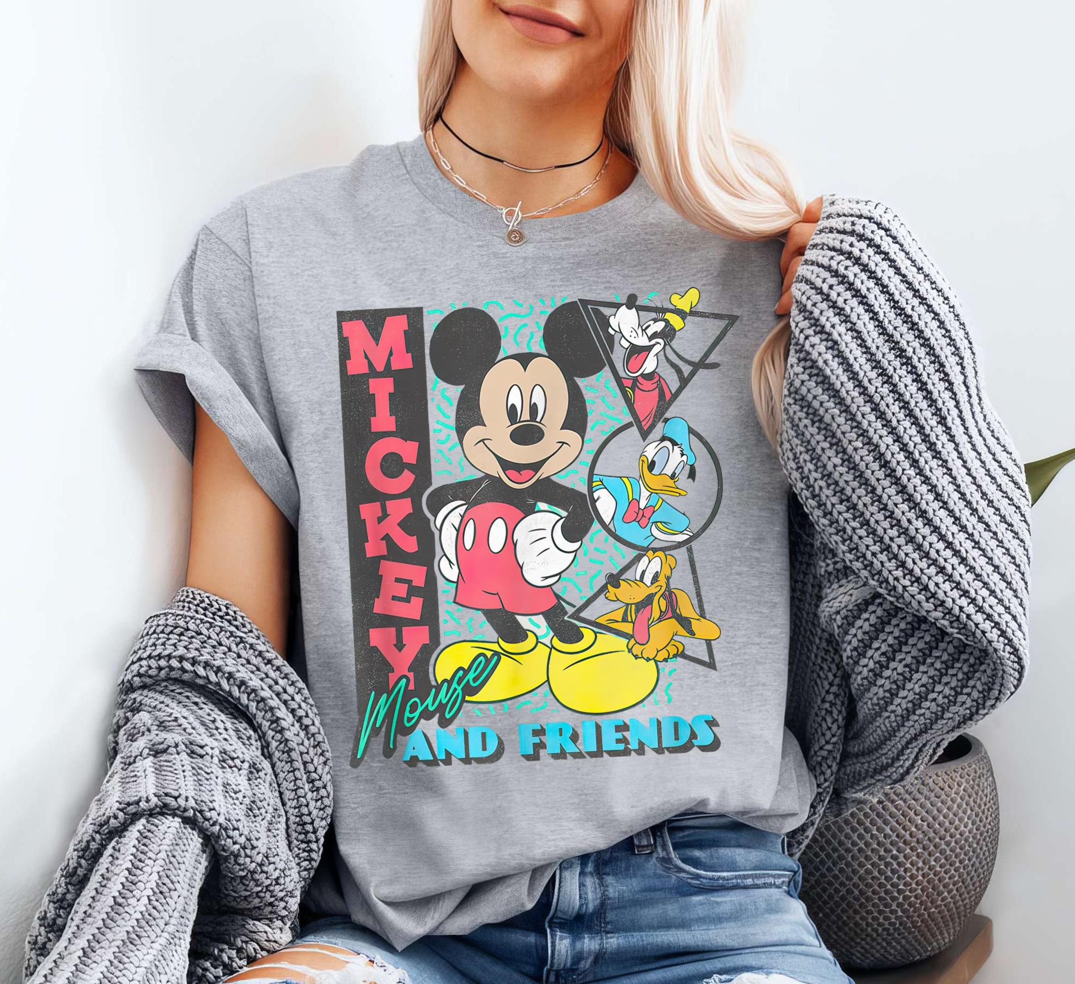 レトロなディズニー 90 年代のミッキーと仲間たちのシャツ、ミッキー 