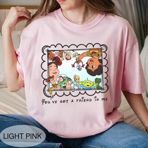 Toy Story Sie haben einen Freund in mir Shirt, Andy und Bonnie Toys T-Shirt, Woody Buzz Best Friends Outfit, Retro Freizeitpark Reise, süße Toy Story Bild 5