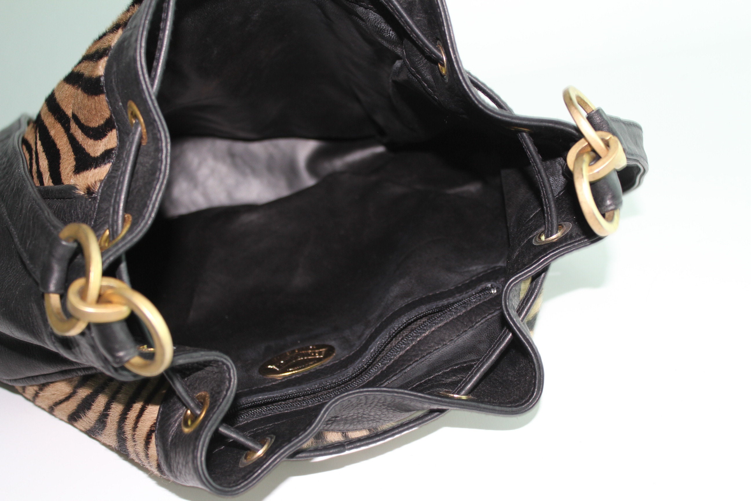 ★TOUT Y EST★ Half Leather Bucket Bag Apple 5443021111 Laptop Bag 2.1 - Chai - ERA81