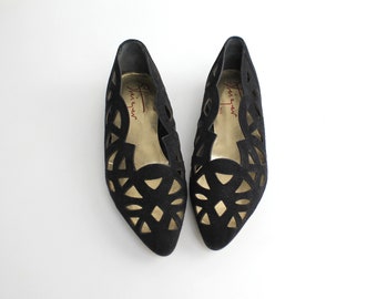 size 5 Never Worn Walter Steiger Black Leather Shoes | Laser Cut Leather Flats | Vintage Pointed Toe Cutout Nubuck Skimmers | 35