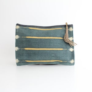 Vintage 80s Clutch Bag Cotton Knit Tapestry Top Zip Handbag Woven Southwest Carpet Bag image 4
