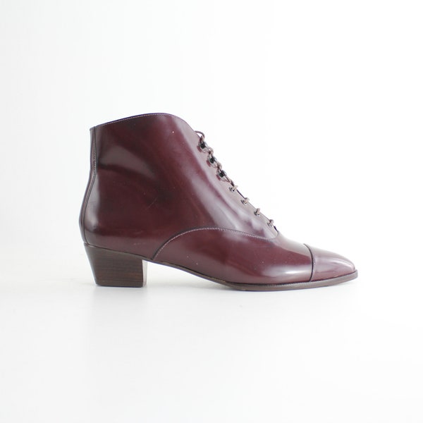 sz 10 Vintage Aubergine Leather Lace Up Boots | Never Worn Glossy Almond Toe Boots | Minimal Leather Ankle Boots | 40-41