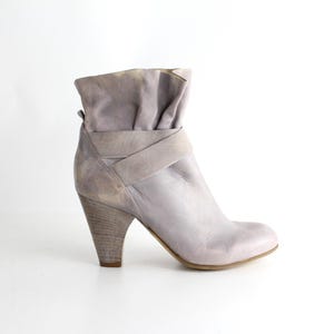 sz 9.5 Italian Muted Lavender Gray Washed Leather Ankle Boots | Cinch Top Deconstructed Stacked Heel Shoes | Rounded Toe Artisan Matte Boots