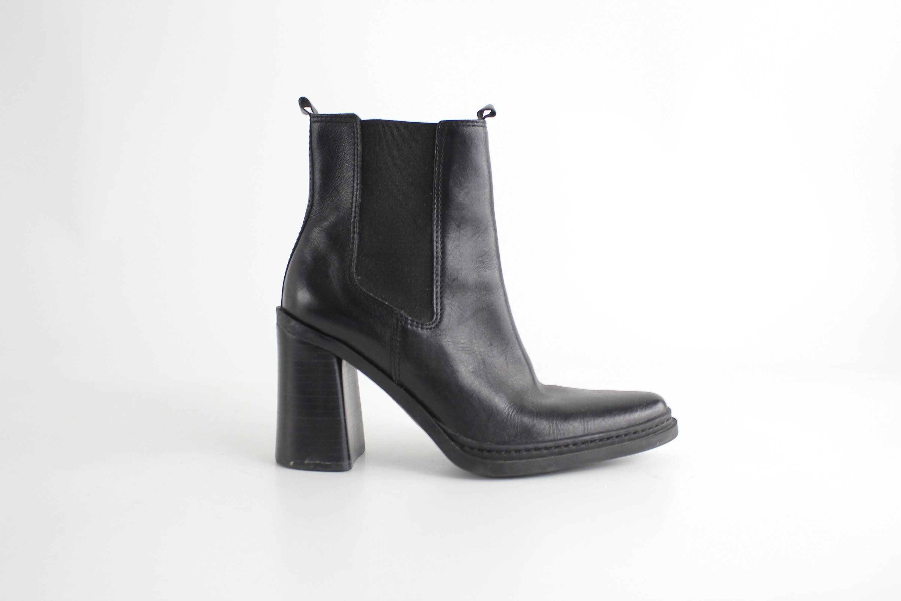 Sz 6.5 Pointed Toe Leather Ankle Boots | Vintage 1990s Stacked