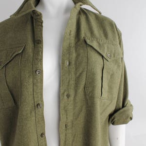 Vintage 1940s Irish Military Wool Shirt Utility Long Sleeve Wool Flannel Shirt Army Field Shirt From Belfast image 3