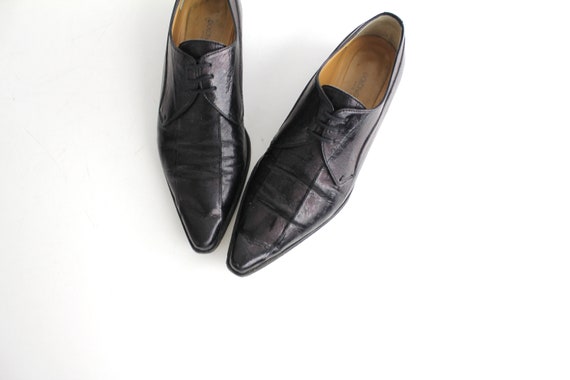 1990s Dolce and Gabbana Leather Shoes | Vintage Pointed Toe