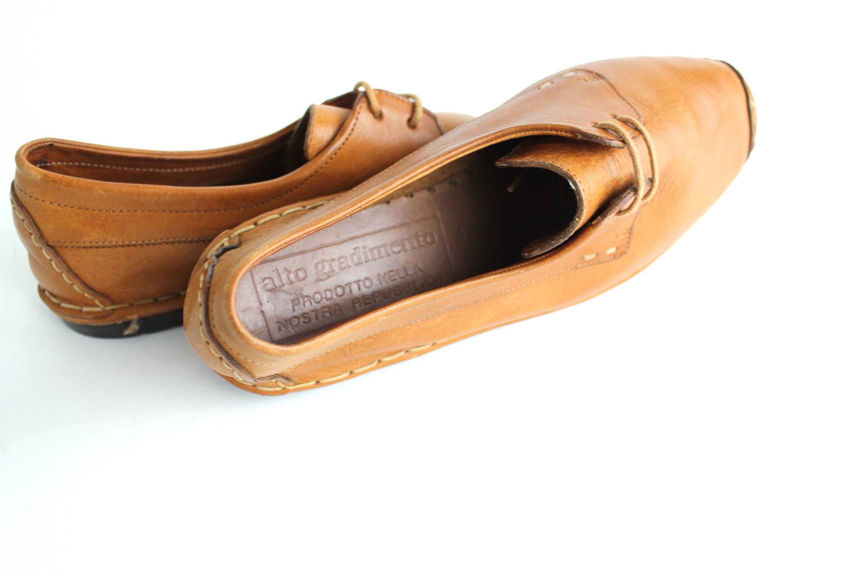 Sz 9 Never Worn Italian Leather Derby Shoes | Honey Leather  display picture 2