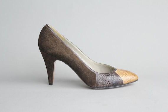 snakeskin court heels