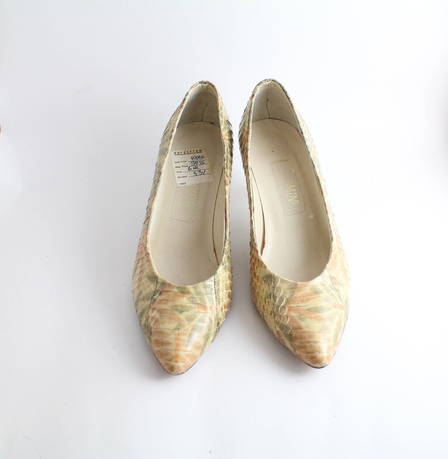 Size 6 Vintage Snakeskin Shoes Floral Print Snakeskin Court Shoes Muted ...