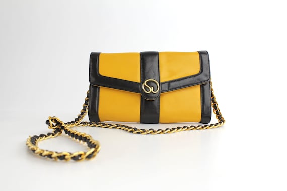 Vintage St. John Leather Crossbody Bag Black and Yellow Leather Envelope Clutch Bag St. John Leather Shoulder Bag With Chain Link Strap Etsy