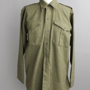 Vintage 1940s Irish Military Wool Shirt Utility Long Sleeve Wool Flannel Shirt Army Field Shirt From Belfast image 9