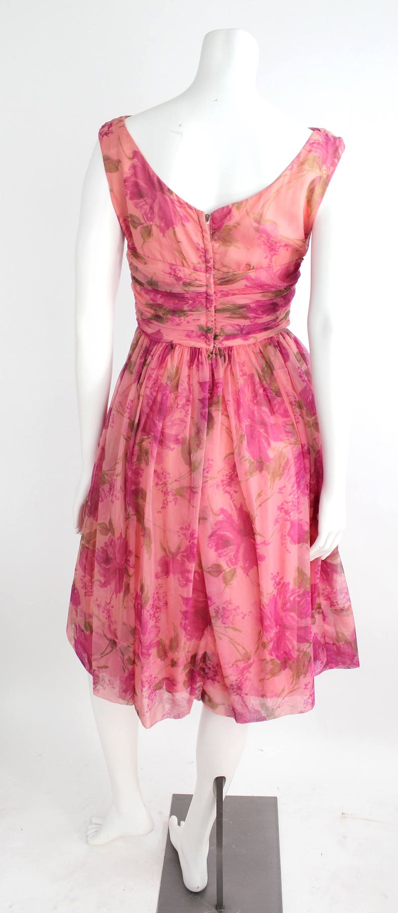 Vintage 1950s Fit and Flare Dress Ruched Waist Garden Dress Nylon Chiffon Floral Print Dress XXS image 4