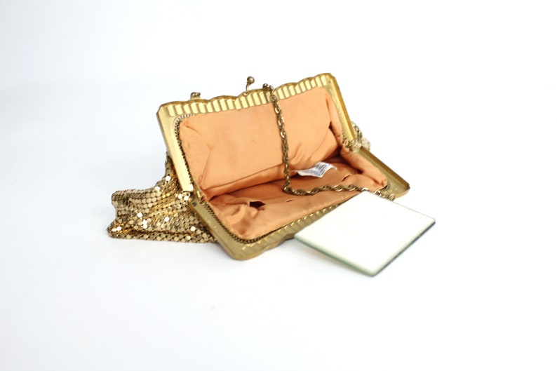 Vintage 40s Whiting & Davis Bag Gold Metal Mesh Framed Handbag Glomesh Evening Bag image 6