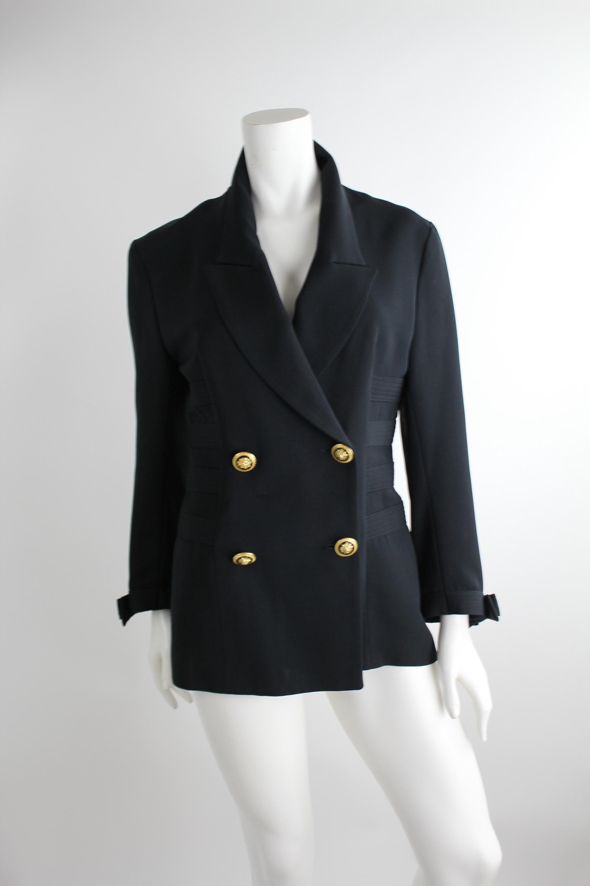 MIU MIU 金ボタン ベロア テーラード ジャケット 黒 20年代Y2K Vintage Miu Miu Jacket - Etsy - Page 2