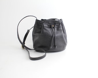 Vintage 1980s Black Leather Bucket Bag | Embossed Leather Small Cinch Top Purse | Grained Leather Crossbody Bag | Made in Spain