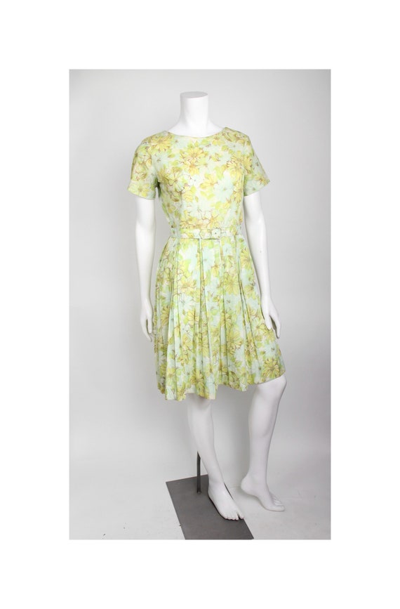 Vintage 1950s Floral Cotton Dress | Belted Day Dre