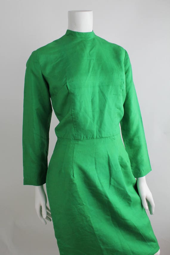 Vintage Kelly Green Sheath Dress | 1960s Dupioni Silk Dress | Long Sleeve Knee Length Dress | S-M Vintage Kelly Green Sheath Dress | 1960s Dupioni Silk Dress | Long Sleeve Knee Length Dress | S-M