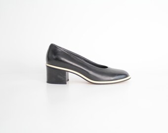 size 8 Vintage Walter Steiger Black Leather Pumps | Round Toe Smooth Leather Court Shoes | 38.5