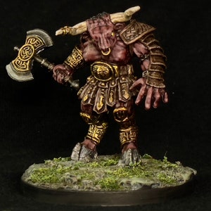 Minotaur DnD Miniature | Painted D&D Monster Mini |Dungeons and Dragons | Pathfinder | Tabletop rpg