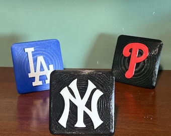 Yankees Logo Tow Hitch Cover | Tow Hitch Plug | Yankees Logo Tow Hitch Plug